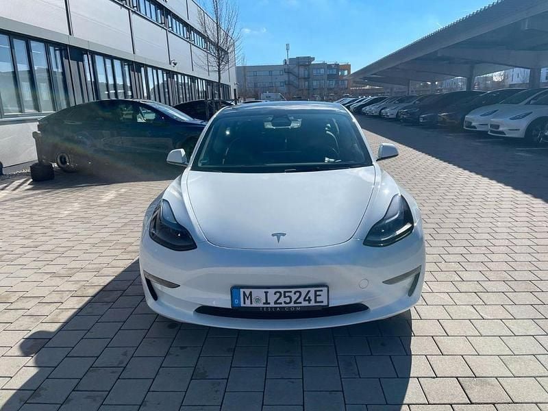 Gebraucht Tesla Model 3 Long Range RWD 235 kW (320 PS) 2023 Weiß Limousine