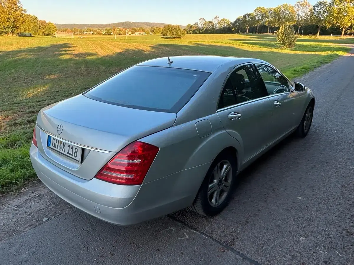 Gebraucht Mercedes S320 231 PS (169 kW) 2008 Silber Limousine