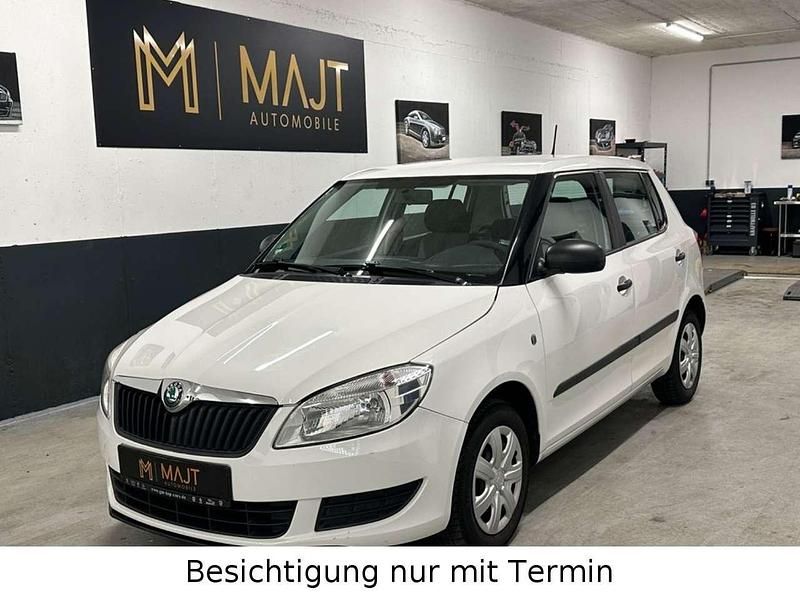 Weiß Gebraucht 2012 Skoda Fabia Cool Edition Kleinwagen | 2.999 € (Fairer Preis) - Bild 1/4