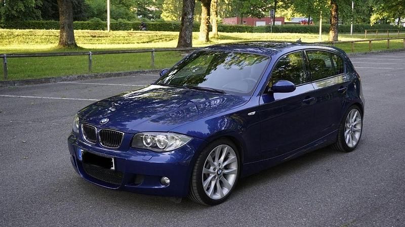 Blau Gebraucht 2005 BMW 130 M Sport Kleinwagen | 16.188 € (Teuer) - Bild 1/4