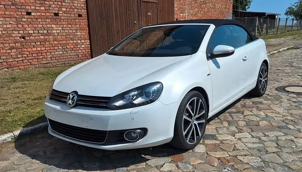Gebraucht VW Golf Cabriolet 140 PS (102 kW) 2014 Weiß Cabrio