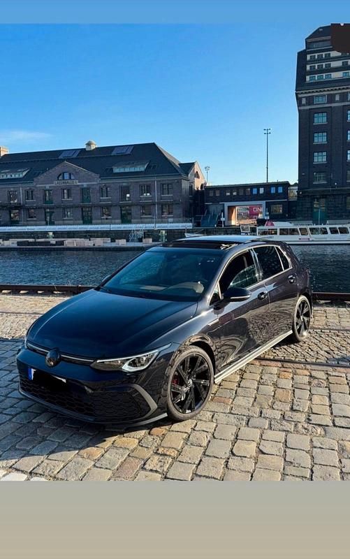 Schwarz Gebraucht 2022 VW Golf VIII GTD Kombi | 26.400 € (Superpreis) - Bild 1/4