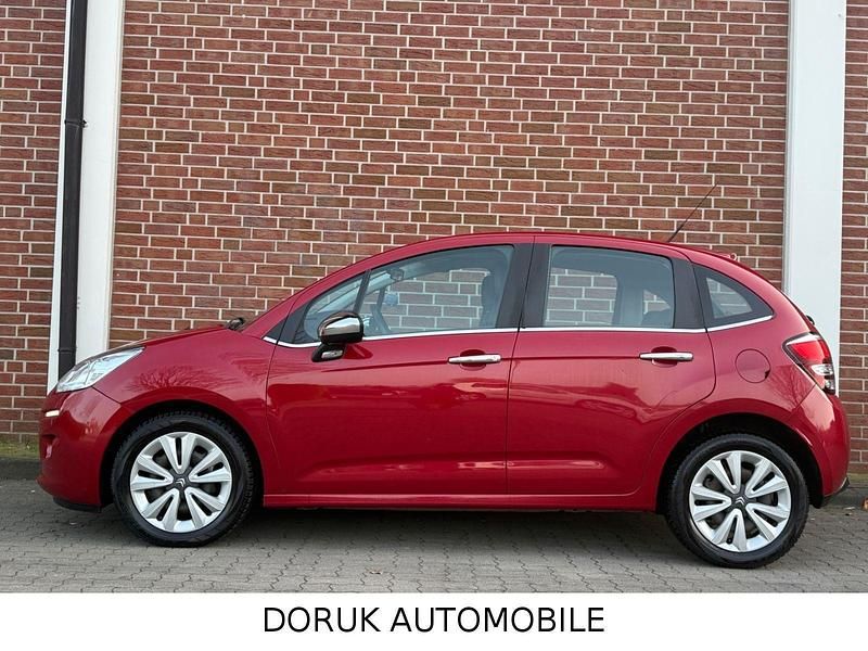 Gebraucht Citroën C3 SELECTION 82 PS (60 kW) 2014 Rot Kleinwagen