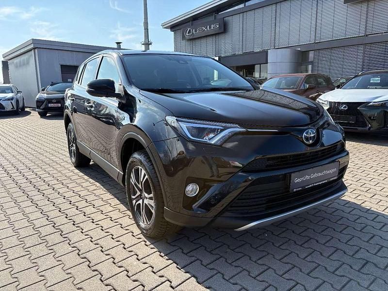 Gebraucht Toyota RAV4 Hybrid Team 197 PS (144 kW) 2018 Mysticschwarz mica metallic SUV