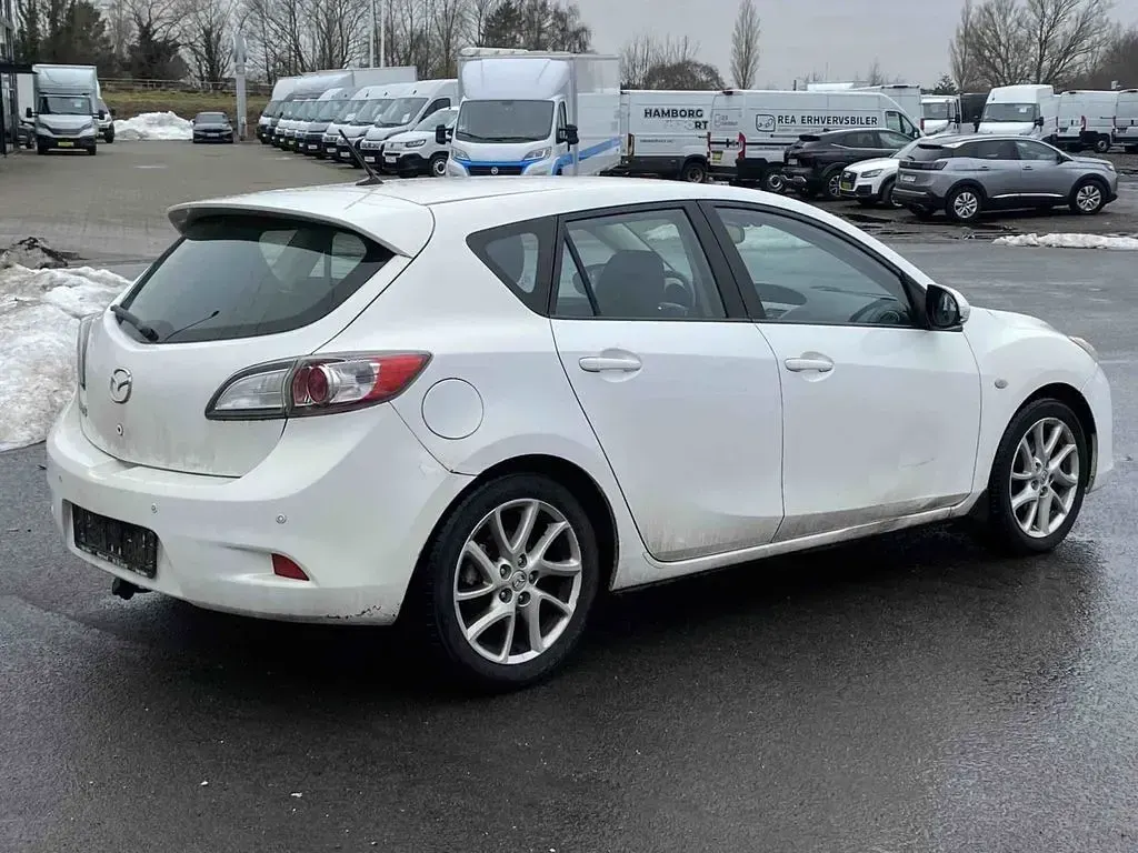 Gebraucht Mazda 3 Prime-Line 116 PS (85 kW) 2012 Weiß Limousine