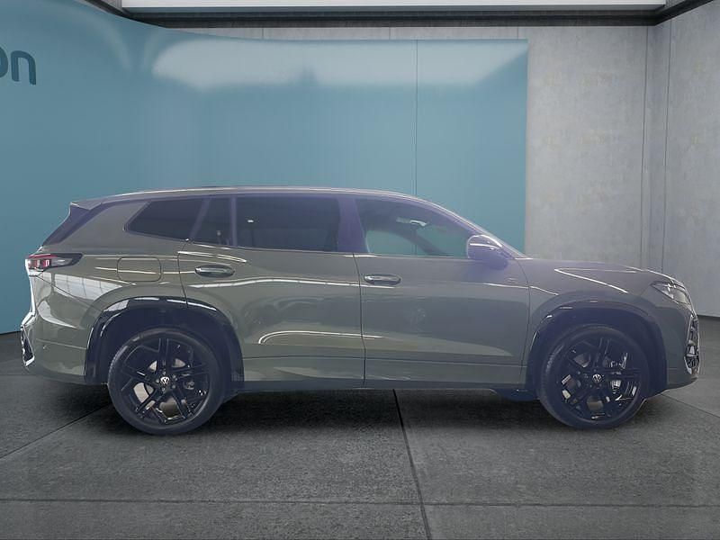 Neu VW Tayron 193 PS (141 kW) 2025 Grün SUV