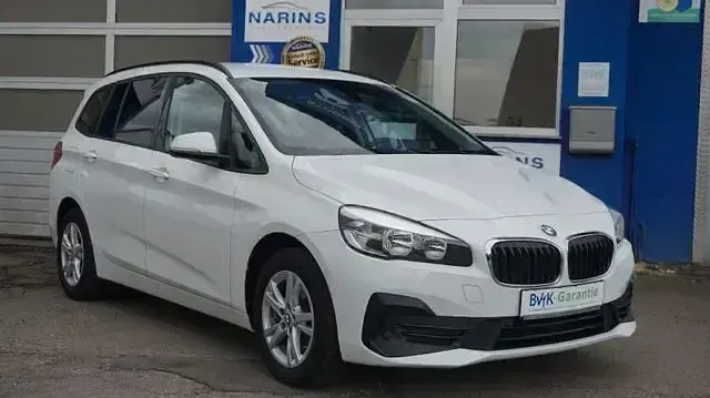Gebraucht BMW 216 Gran Tourer Advantage 116 PS (85 kW) 2018 Weiß Van / Kleinbus