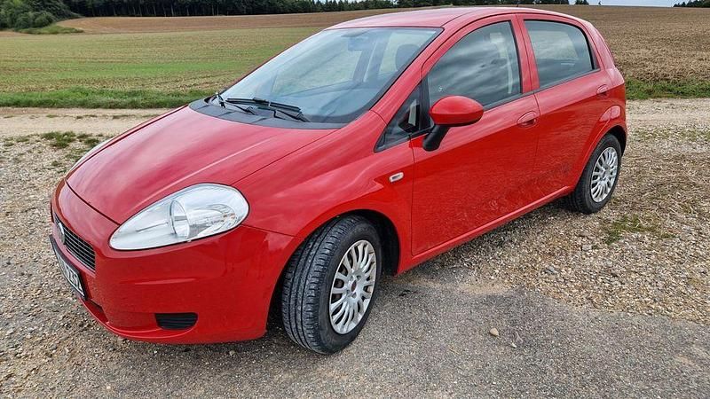 Rot Gebraucht 2008 Fiat Punto Kleinwagen | 3.250 € (Fairer Preis) - Bild 1/4