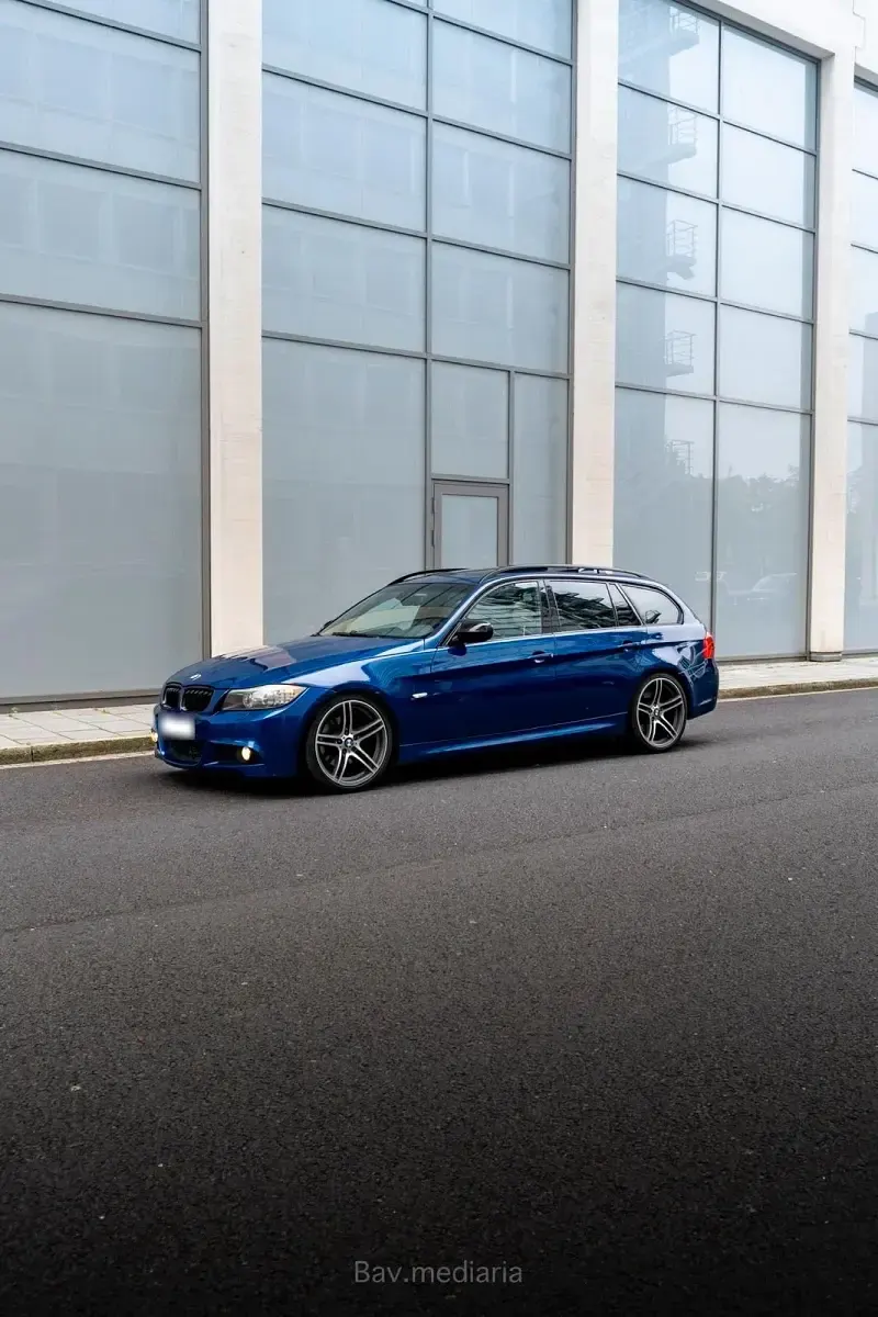 Gebraucht BMW 320 M Sport 177 PS (130 kW) 2009 Kombi