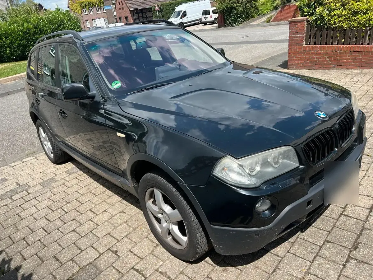 Gebraucht BMW X3 180 PS (132 kW) 2009 Schwarz SUV