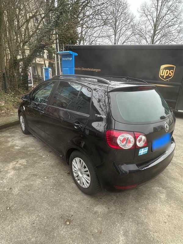 Gebraucht VW Golf Plus Cross Edition 122 PS (89 kW) 2010 Schwarz Van / Kleinbus