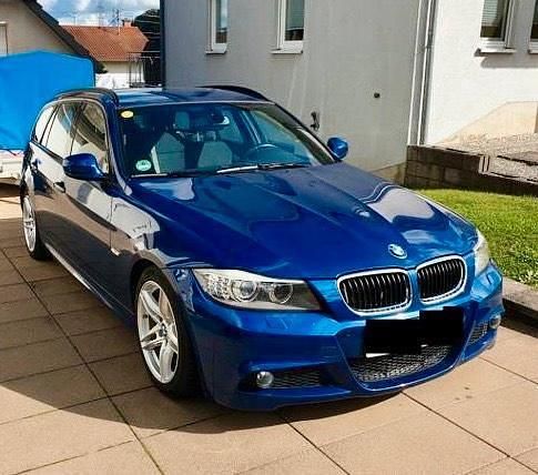 Gebraucht BMW 318 M Sport 143 PS (105 kW) 2012 Blau Kombi