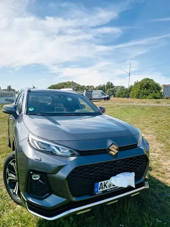 Gebraucht Suzuki Across 313 PS (230 kW) 2023 Braun SUV