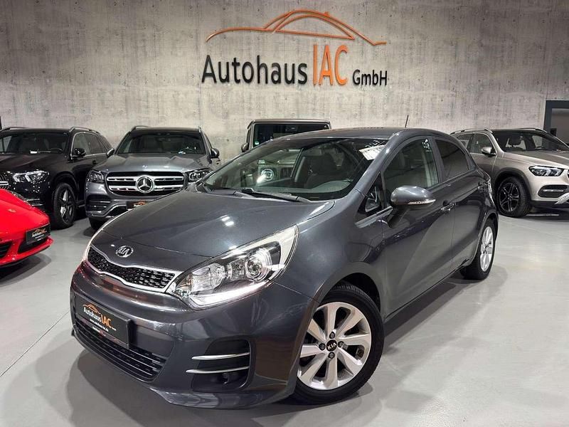 Platinum graphite Gebraucht 2016 Kia Rio 2 Kleinwagen | 8.600 € (Fairer Preis) - Bild 1/4