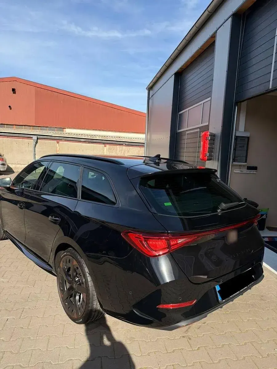 Usado Cupra Leon 245 HP (180 kW) 2020 Preto Carrinha