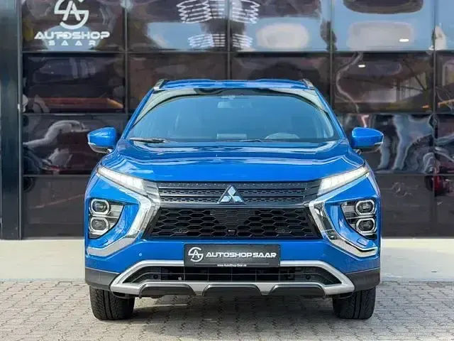 Używany Mitsubishi Eclipse Cross Plus 188 KM (138 kW) 2022 Niebieski SUV