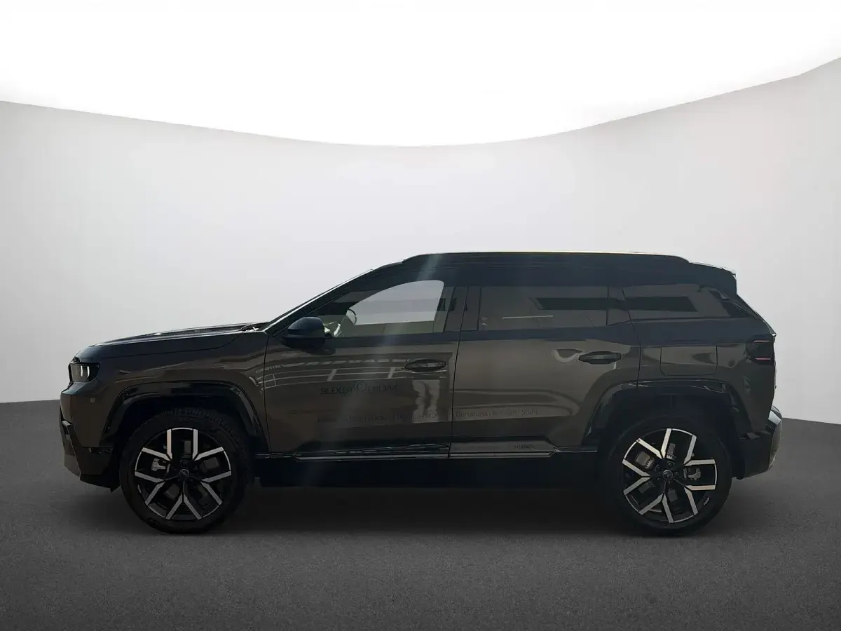 Gebraucht Jeep Compass 156 kW (213 PS) 2026 Amazonia green dach schw SUV
