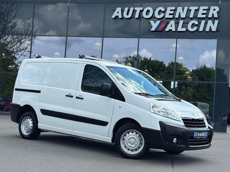 Schwarz Gebraucht 2013 Peugeot Expert Van | 6.890 € (Fairer Preis) - Bild 1/4