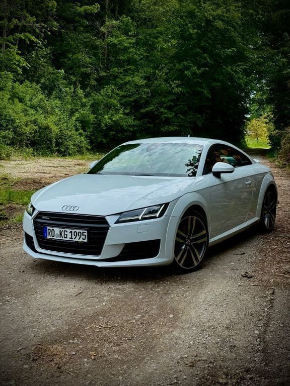 Weiß Gebraucht 2015 Audi TT Ambiente Coupé | 20.990 € (Guter Preis) - Bild 1/4