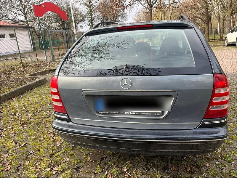 Gebraucht Mercedes C200 163 PS (119 kW) 2004 Schwarz Kombi