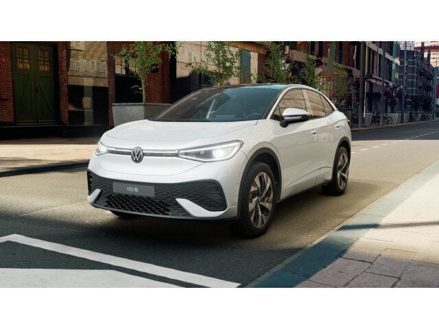 Gletscherweiß metallic (metallic) Gebraucht 2024 VW ID.5 Pro SUV | 46.980 € (Etwas zu teuer) - Bild 1/4
