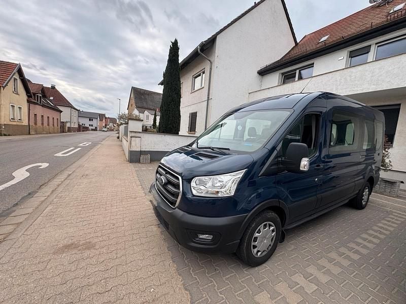 Second-hand Ford Transit 130 CP (95 kW) 2020 Albastru Break