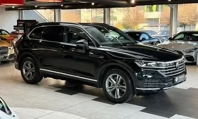 Gebraucht VW Touareg Elegance 286 PS (210 kW) 2023 Schwarz SUV