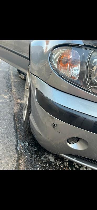 Gebraucht BMW 325 191 PS (140 kW) 2004 Silber Kombi