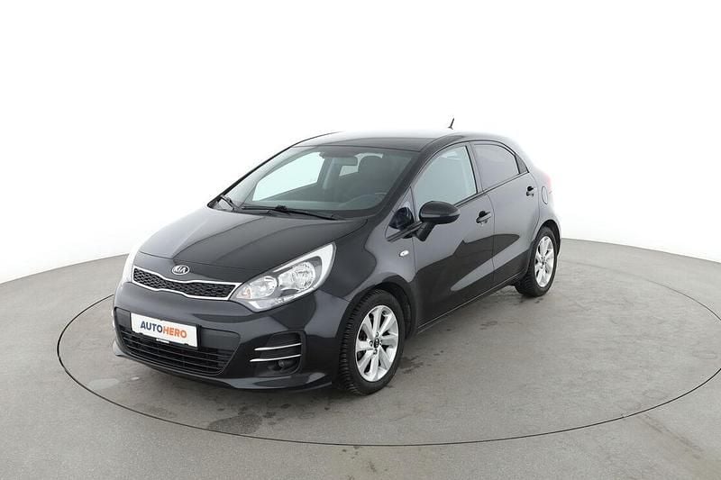 Schwarz Gebraucht 2015 Kia Rio DREAM-TEAM Edition Limousine | 8.490 € (Etwas zu teuer) - Bild 1/3