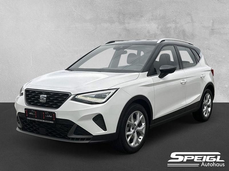 Weiß Gebraucht 2021 Seat Arona FR SUV | 18.490 € (Fairer Preis) - Bild 1/4