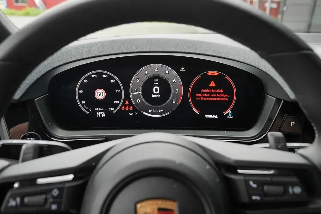 Gebraucht Porsche Cayenne Coupe 354 PS (260 kW) 2024 Schwarz Coupé