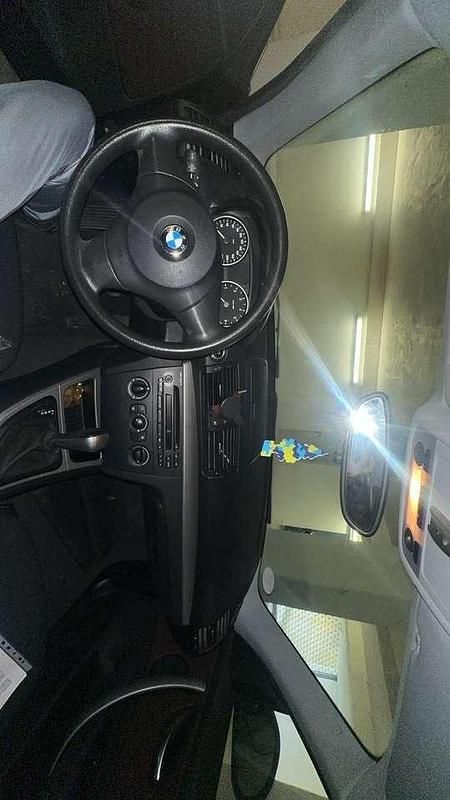 Second-hand BMW 116 122 CP (89 kW) 2009 Negru Hatchback