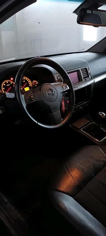 Gebraucht Opel Vectra 150 PS (110 kW) 2008 Blau Kombi