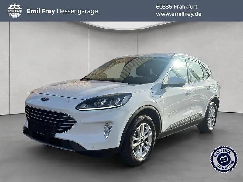 Gebraucht Ford Kuga Titanium 224 PS (164 kW) 2022 Weiß SUV
