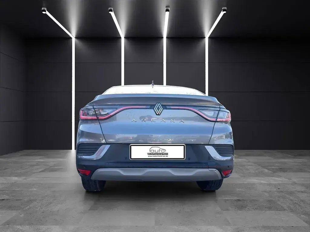 Usado Renault Arkana Evolution 147 HP (108 kW) 2025 Cinzento SUV