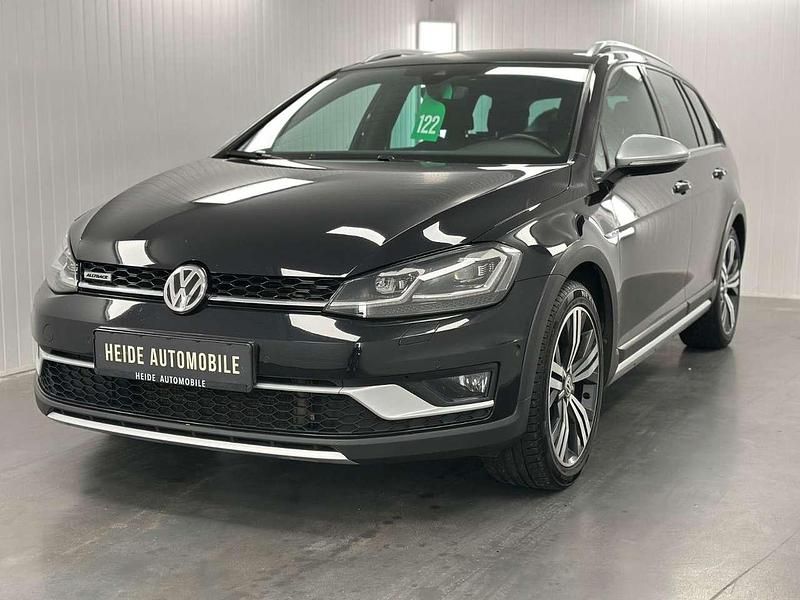 Schwarz Gebraucht 2017 VW Golf Alltrack Kombi | 15.990 € (Etwas zu teuer) - Bild 1/4