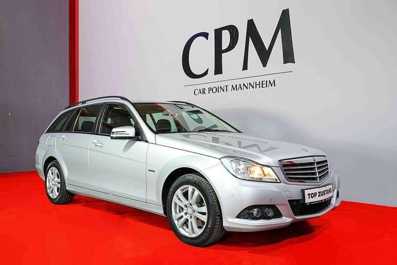 Silber Gebraucht 2012 Mercedes C200 Kombi | 8.950 € (Fairer Preis) - Bild 1/4
