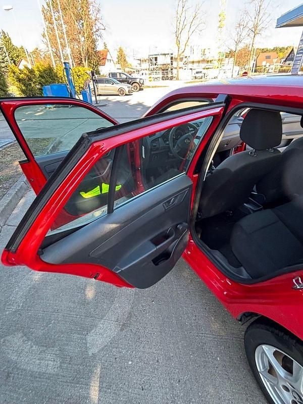 Gebraucht Skoda Fabia Cool Plus 75 PS (55 kW) 2019 Rot Kleinwagen