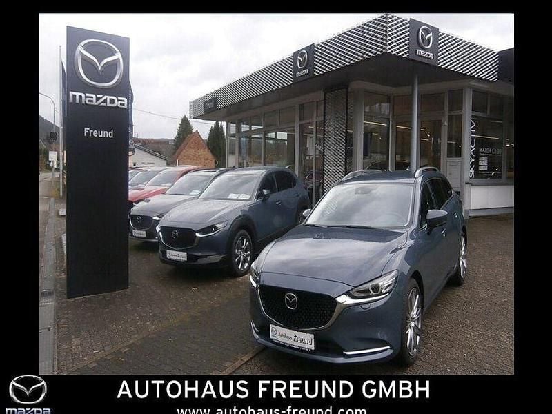 Grau Gebraucht 2024 Mazda 6 Takumi-Line Limousine | 31.490 € (Fairer Preis) - Bild 1/4