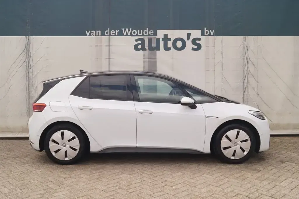 Gebraucht VW ID.3 Pro 106 kW (145 PS) 2022 Weiß Kleinwagen