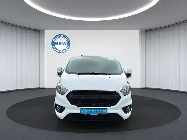 Gebraucht Ford Transit Custom Trend 131 PS (96 kW) 2020 Weiß Van / Kleinbus