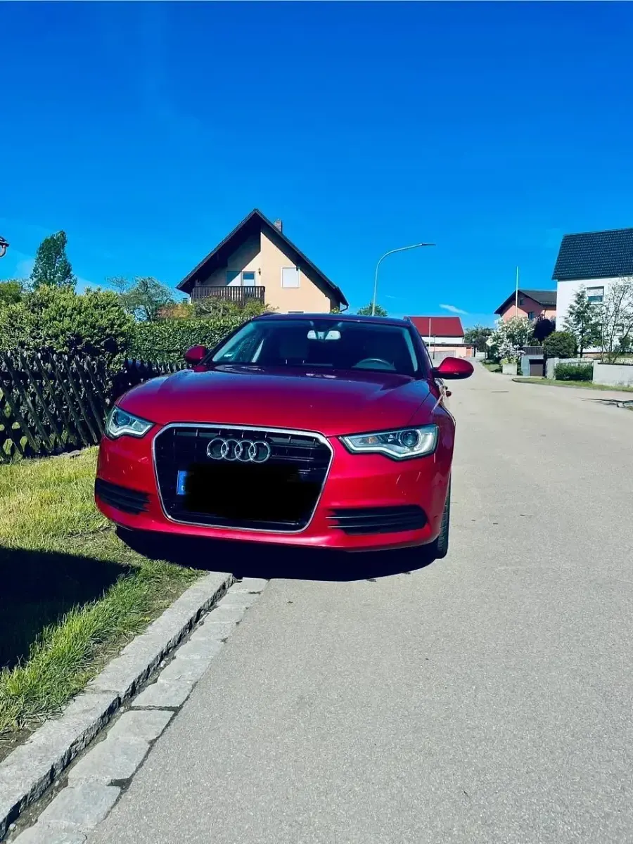 Gebraucht Audi A6 204 PS (150 kW) 2011 Rot Kombi