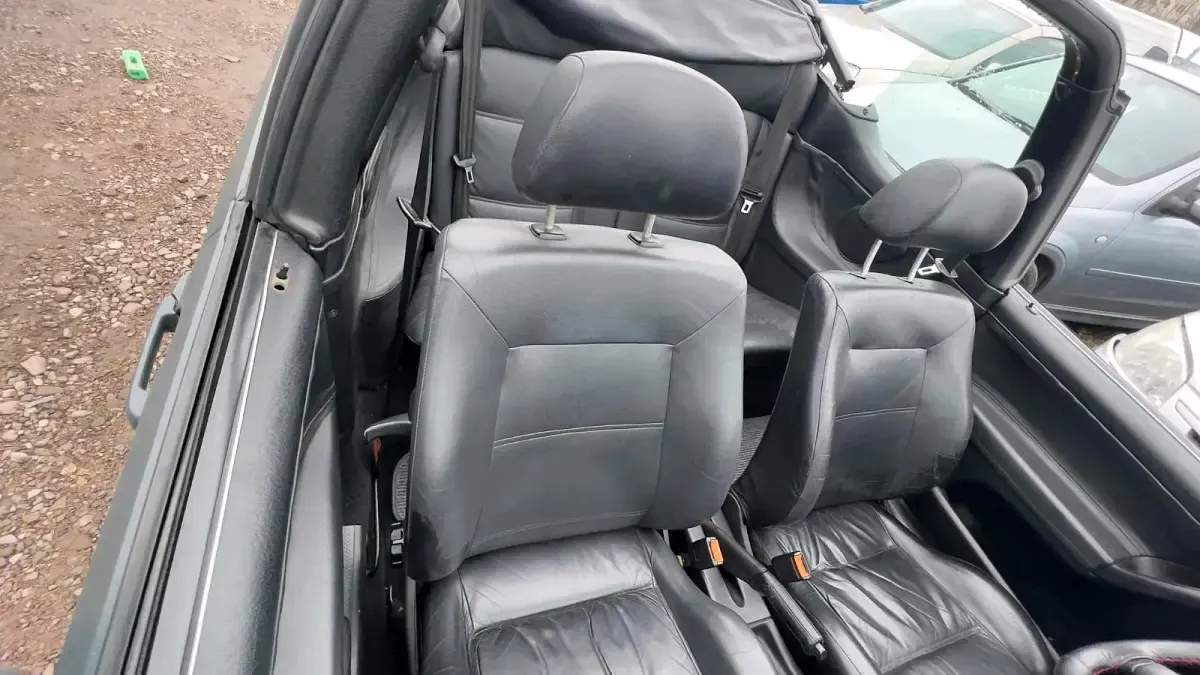 Gebraucht VW Golf Cabriolet 116 PS (85 kW) 1994 Schwarz Cabrio