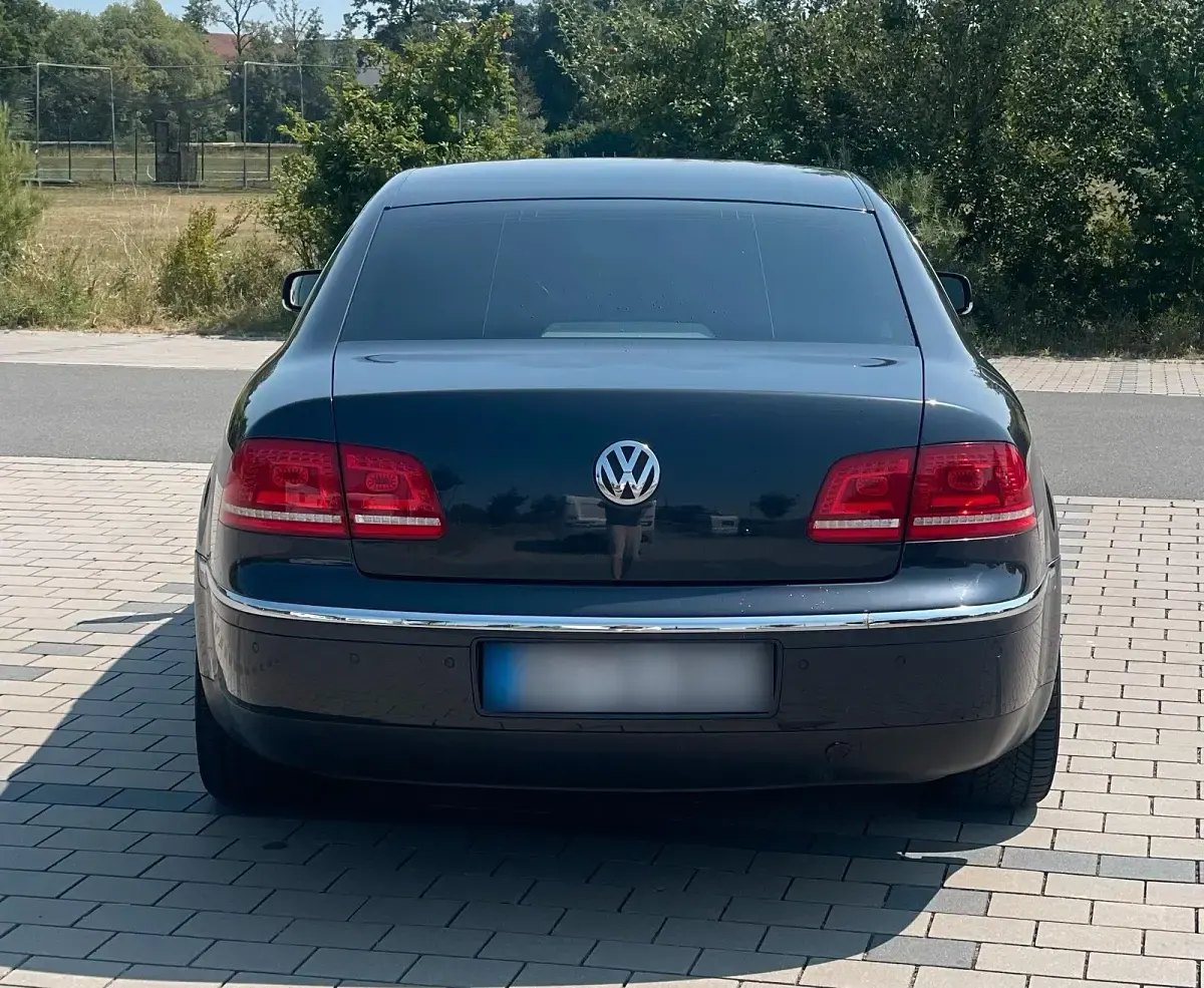 Gebraucht VW Phaeton 221 PS (162 kW) 2006 Grau Limousine