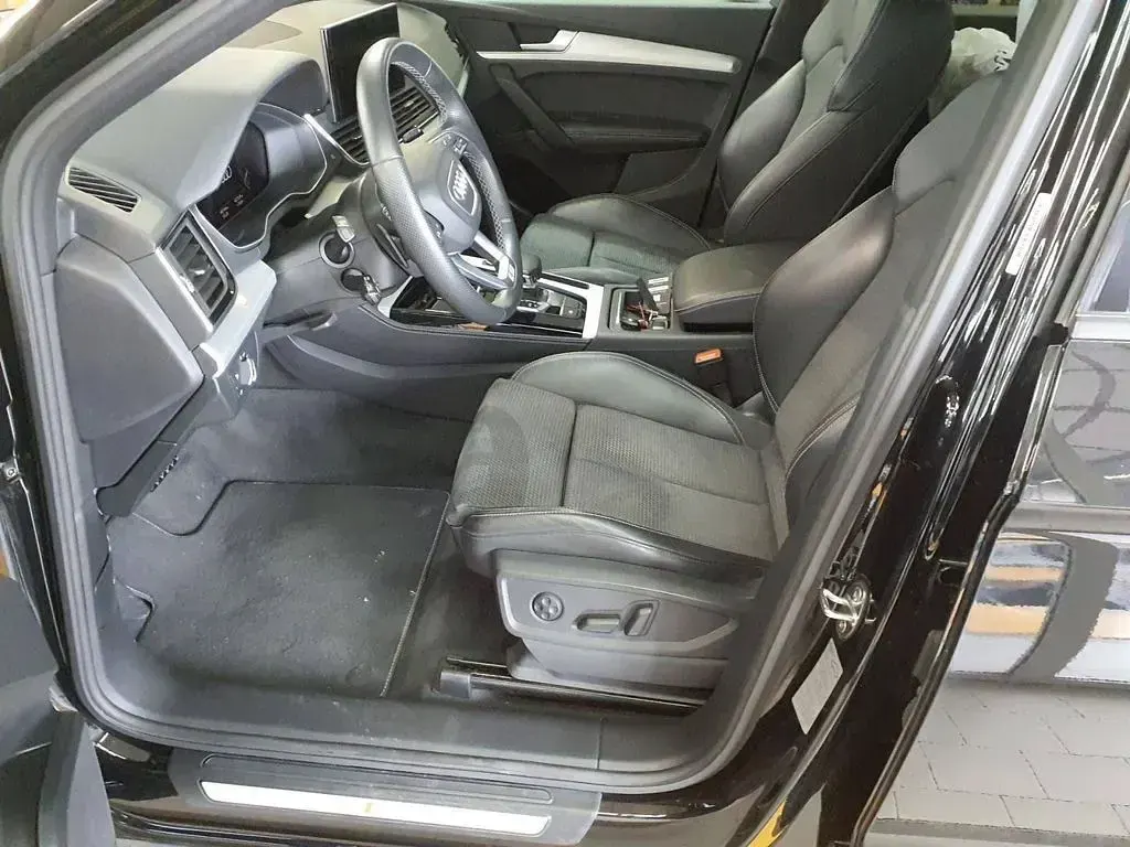 Gebraucht Audi Q5 S-Line 367 PS (269 kW) 2022 Mythosschwarz metallic SUV