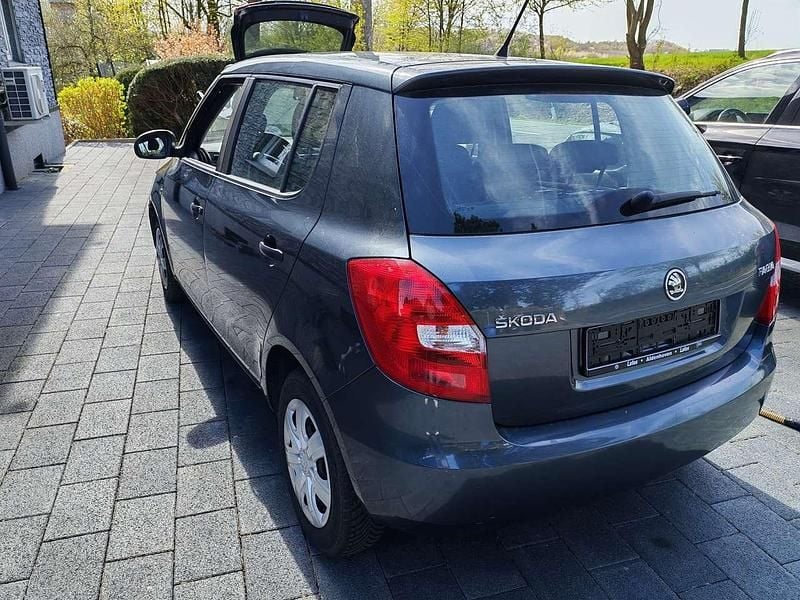 Second-hand Skoda Fabia Active 69 CP (50 kW) 2014 Gri Hatchback