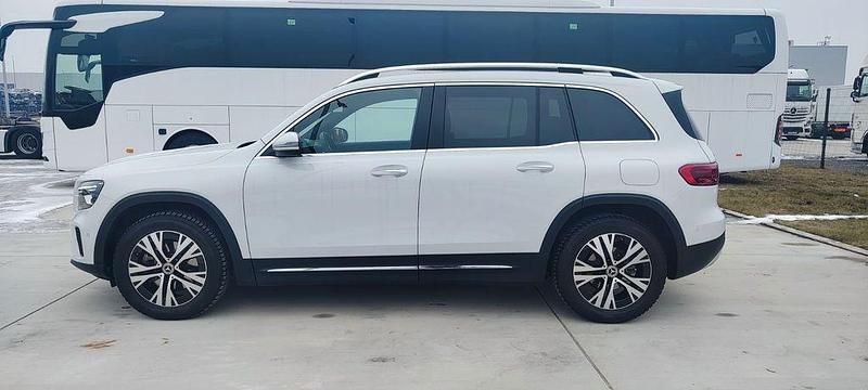 Gebraucht Mercedes GLB200 150 PS (110 kW) 2024 Weiß SUV