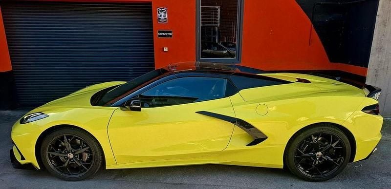 Second-hand Corvette C8 496 CP (364 kW) 2022 Galben Cabrio