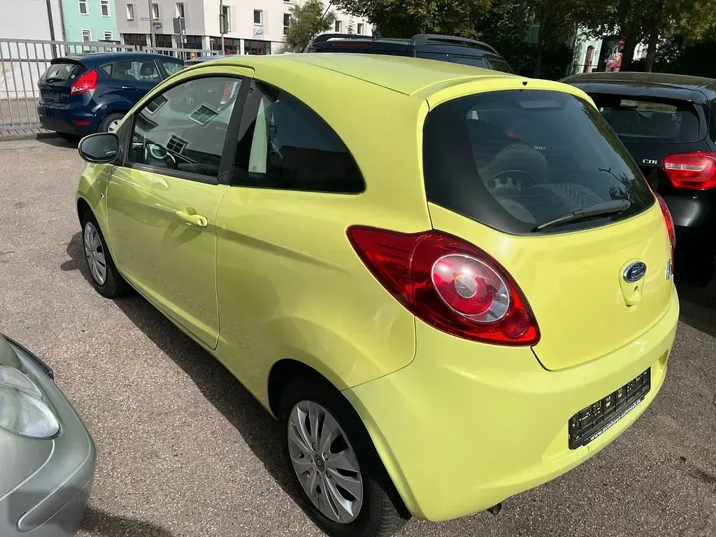 Gebraucht Ford Ka Trend 69 PS (50 kW) 2011 Gelb Kleinwagen