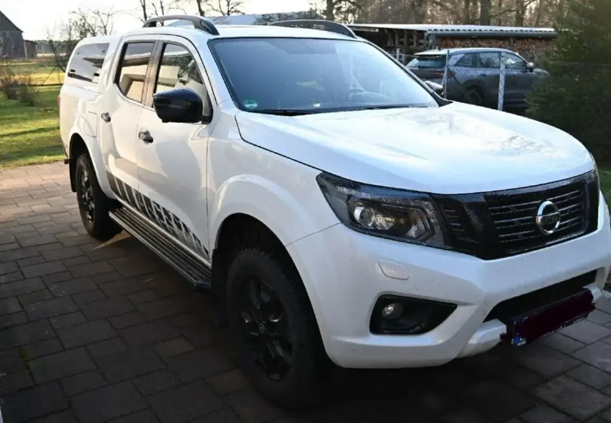 Gebraucht Nissan Navara N-Guard 190 PS (139 kW) 2020 Weiß Pickup